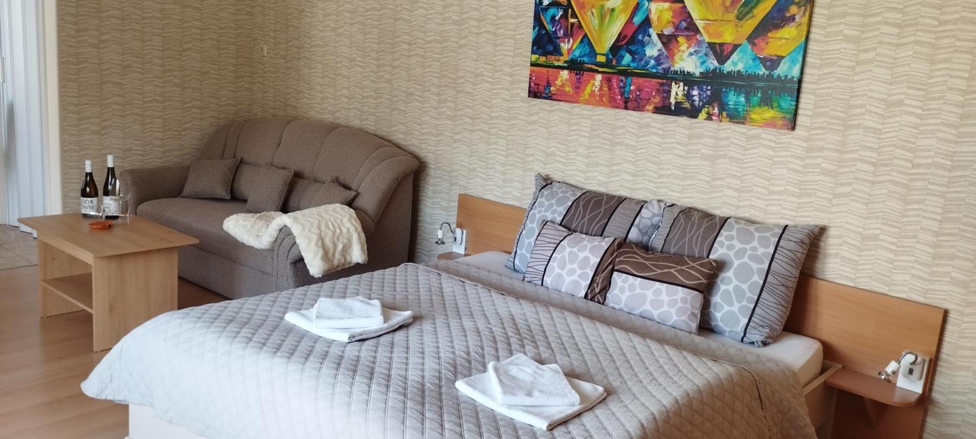 Joe Beach Apartman Keszthely Ngoại thất bức ảnh